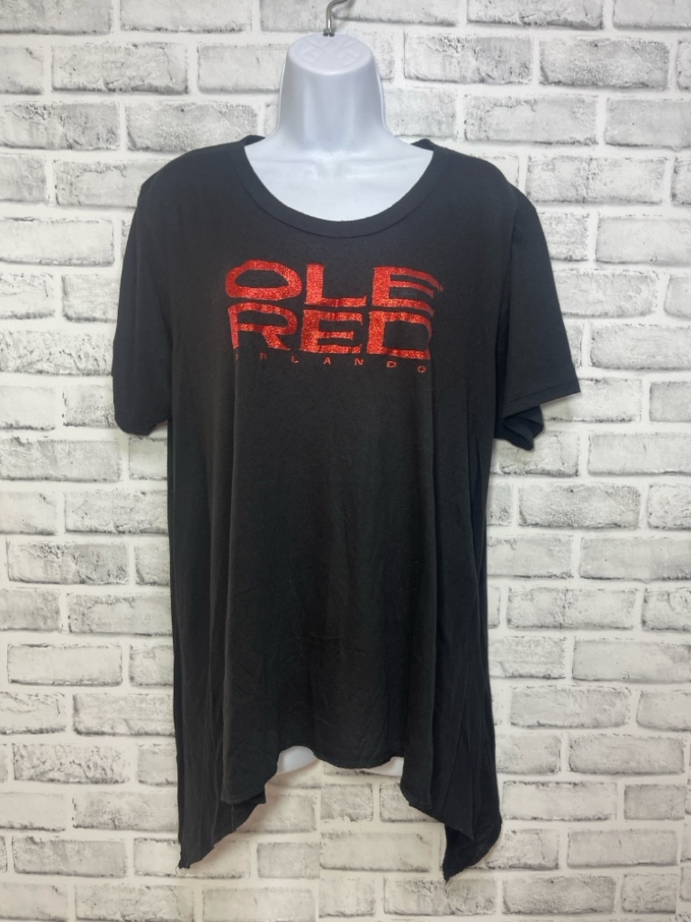 Blake Shelton Ole Red Orlando Black Side Hem Tie XXL